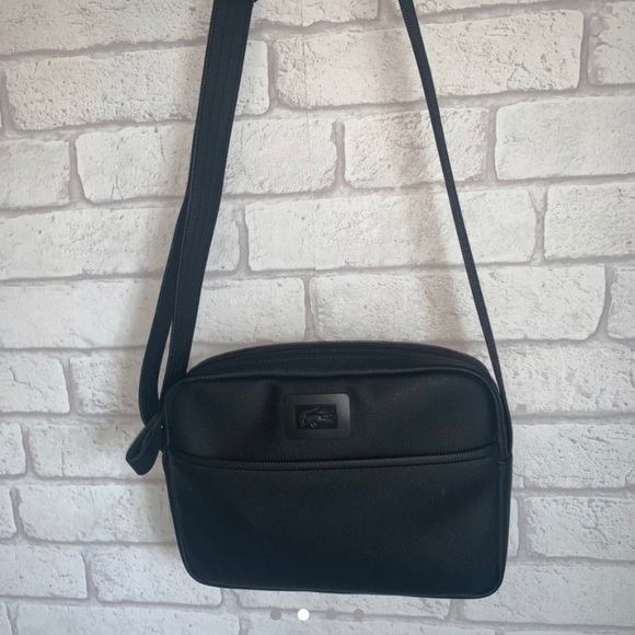Unisex black lacoste messenger bag - Picture 1 of 4
